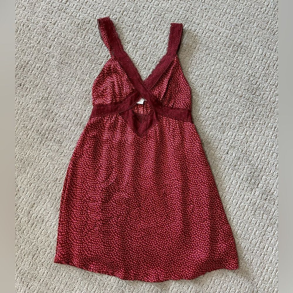 American Eagle Key Hole Front Dress
